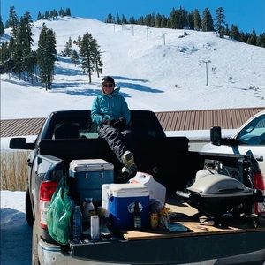 Meet your Posher, Adrienne